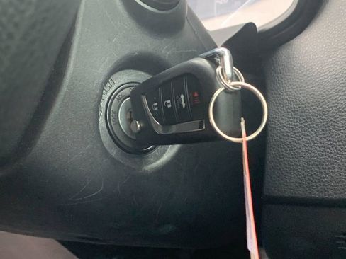 Used 2025 Toyota Corolla LE image 26