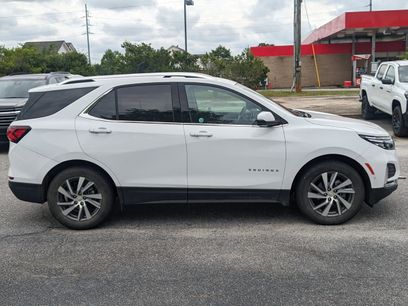 Used 2022 Chevrolet Equinox Premier