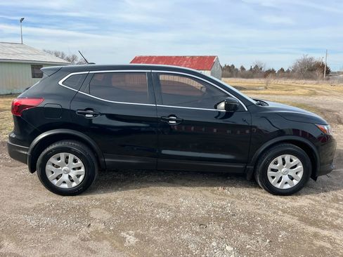 Used 2019 Nissan Rogue Sport FWD image 7