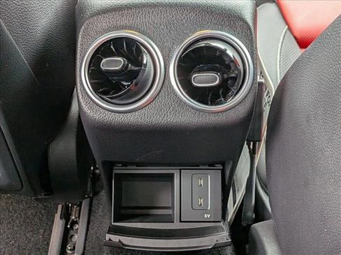 Used 2020 Mercedes-Benz CLA 250 4MATIC image 17