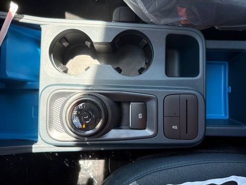 New 2026 Ford Maverick XLT w/ XLT Luxury Package FWD image 19