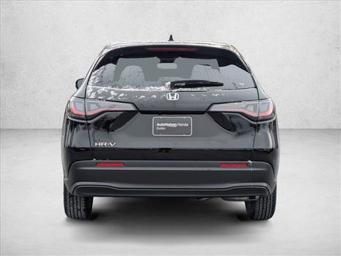New 2026 Honda HR-V LX image 8