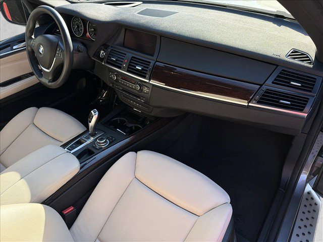 Used 2011 BMW X5 xDrive50i AWD/4WD image 29