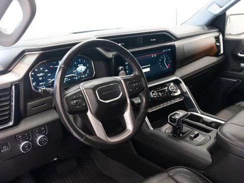 Used 2023 GMC Sierra 1500 Denali AWD/4WD image 5
