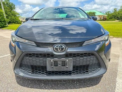 Used 2022 Toyota Corolla LE image 5