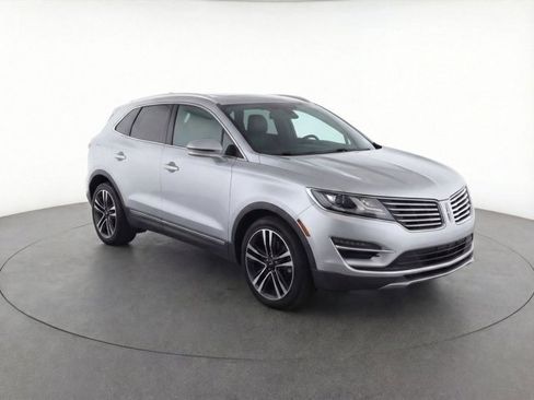 Used 2018 Lincoln MKC Reserve image 3