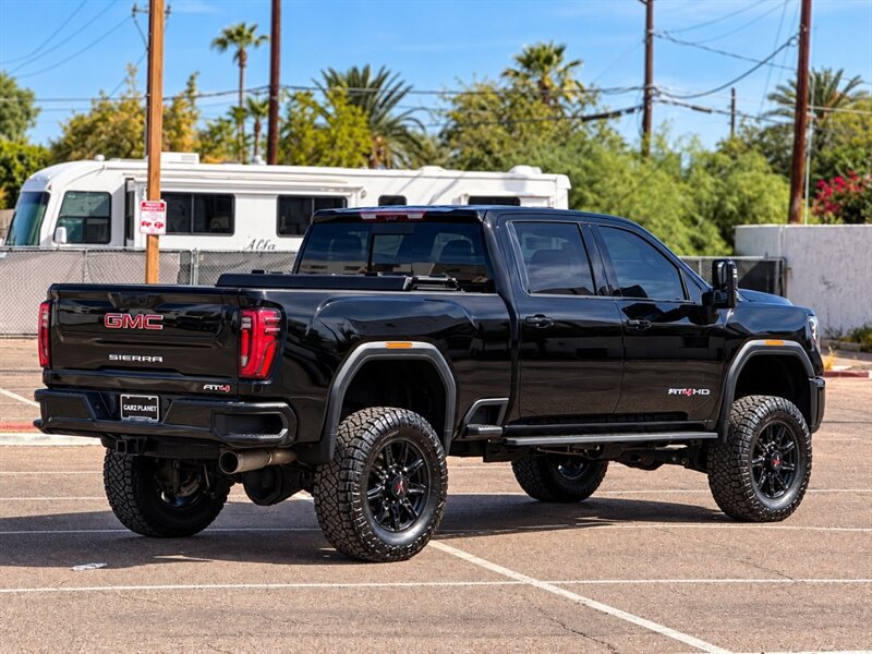 Used 2024 GMC Sierra 2500 AT4 w/ AT4 Premium Plus Package AWD/4WD image 5