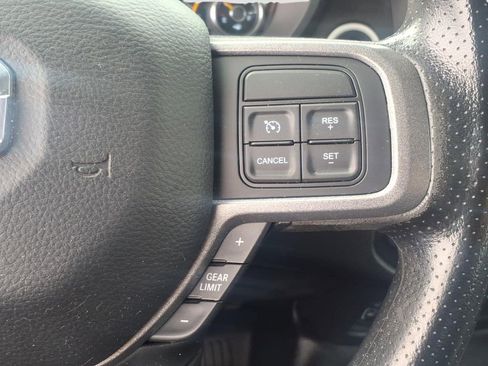 Used 2019 RAM 3500 Tradesman w/ Chrome Appearance Group image 19