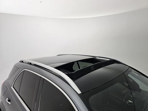 Certified 2024 Mercedes-Benz GLE 53 AMG 4MATIC image 47