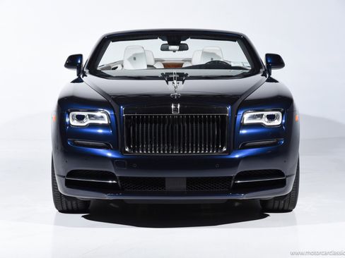 Used 2016 Rolls-Royce Dawn image 2