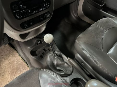 Used 2001 Chrysler PT Cruiser image 28