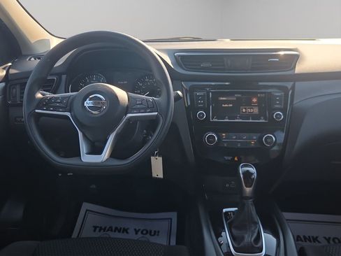 Used 2020 Nissan Rogue Sport S AWD/4WD image 16