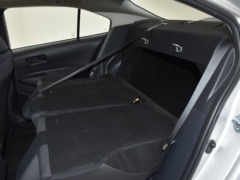 Used 2024 Toyota Corolla LE FWD image 27