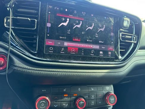 Used 2021 Dodge Durango GT RWD image 24
