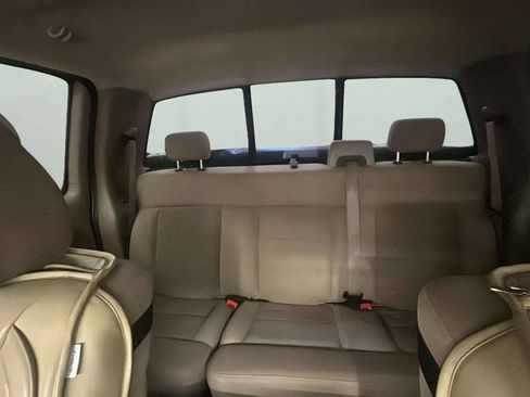 Used 2005 Ford F150 FX4 image 23