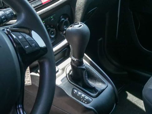 Used 2022 RAM ProMaster City Tradesman FWD image 12