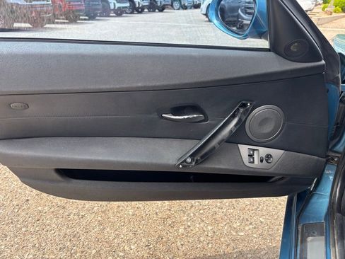 Used 2003 BMW Z4 3.0i RWD image 11