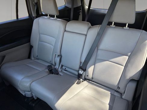 Used 2017 Honda Pilot EX-L image 16