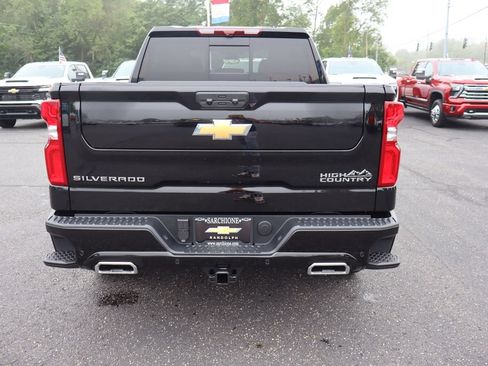 New 2026 Chevrolet Silverado 1500 High Country w/ High Country Premium Package AWD/4WD image 30