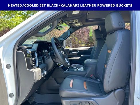 New 2026 GMC Sierra 2500 AT4 w/ AT4 Premium Plus Package AWD/4WD image 7