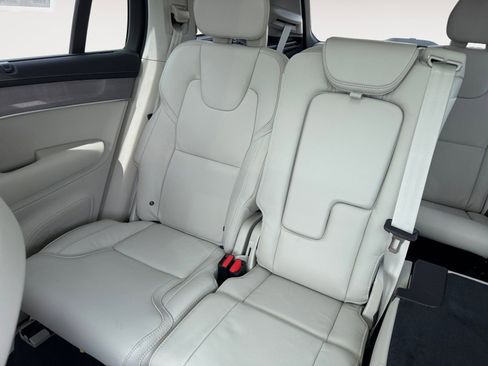 New 2026 Volvo XC90 B6 Ultra w/ Protection Package Premier image 13