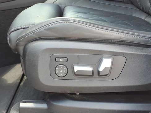 Used 2023 BMW X5 xDrive40i w/ M Sport Package AWD/4WD image 27