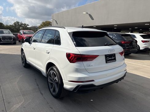 New 2025 Audi Q3 2.0T Premium image 8