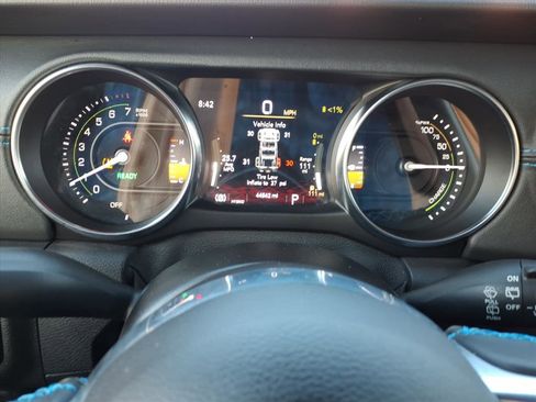 Used 2021 Jeep Wrangler Unlimited Rubicon 4xe w/ Cold Weather Group image 22