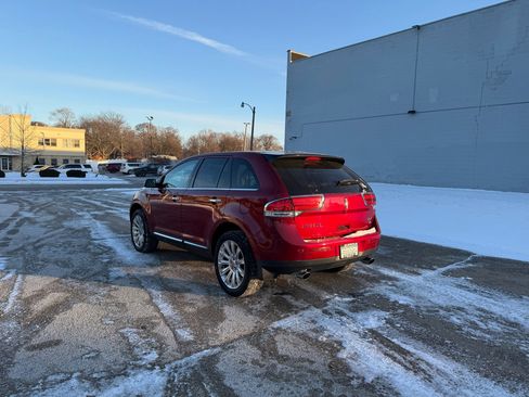 Used 2014 Lincoln MKX AWD w/ Equipment Group 102A image 5