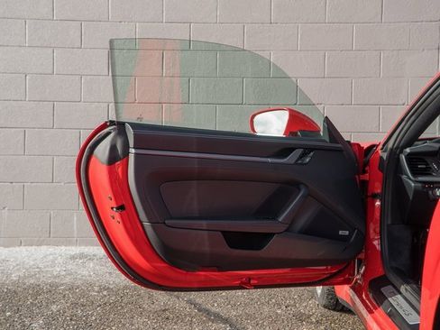 Certified 2020 Porsche 911 Carrera 4S image 15