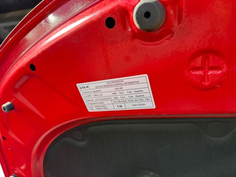 Used 2023 Kia Soul EX image 13