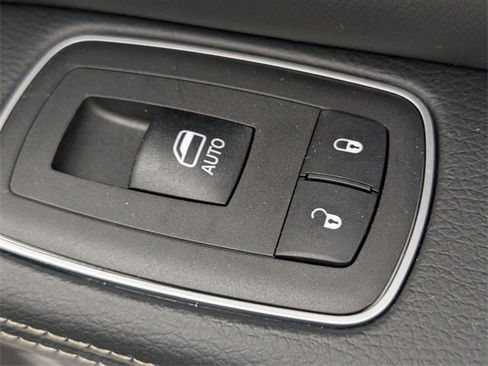 Used 2024 RAM 1500 Rebel w/ Rebel Level 2 Equipment Group image 36