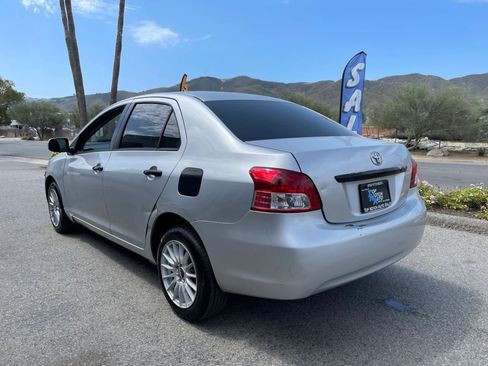 Used 2012 Toyota Yaris Sedan FWD image 7