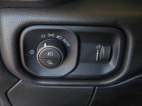 New 2025 RAM 5500 Tradesman w/ Chrome Appearance Group image 23