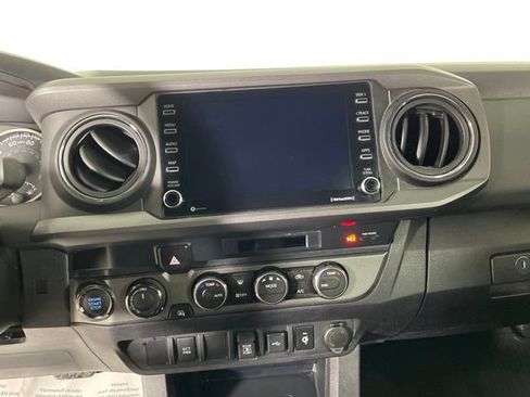 Used 2023 Toyota Tacoma TRD Off-Road AWD/4WD image 15