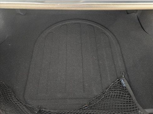 Certified 2025 Hyundai Elantra Limited image 6