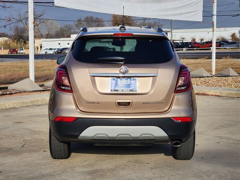 Used 2018 Buick Encore Preferred image 6