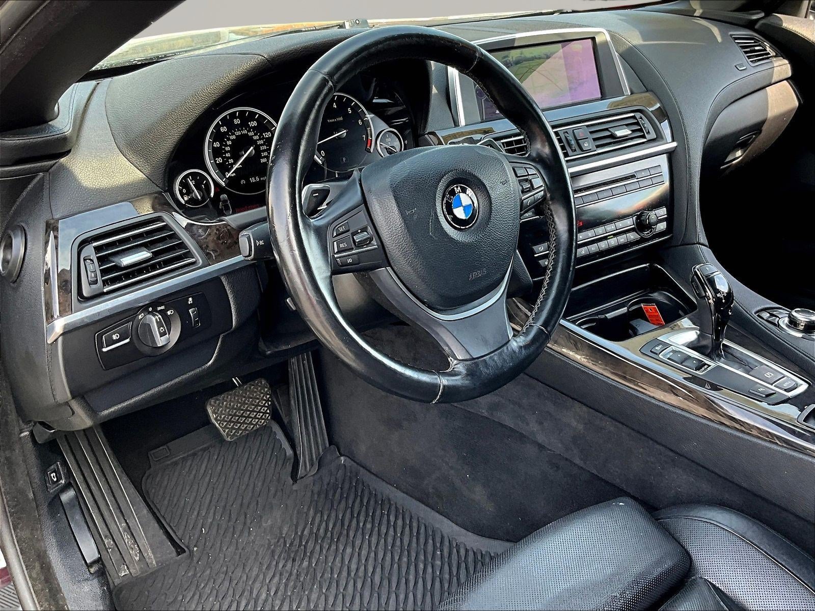 Used 2012 BMW 650i Convertible RWD image 15