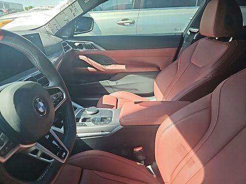 Used 2025 BMW M440i Coupe w/ Premium Package image 5