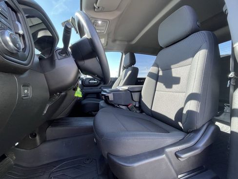 Used 2023 GMC Sierra 2500 Pro w/ Gooseneck/5TH Wheel Package image 18