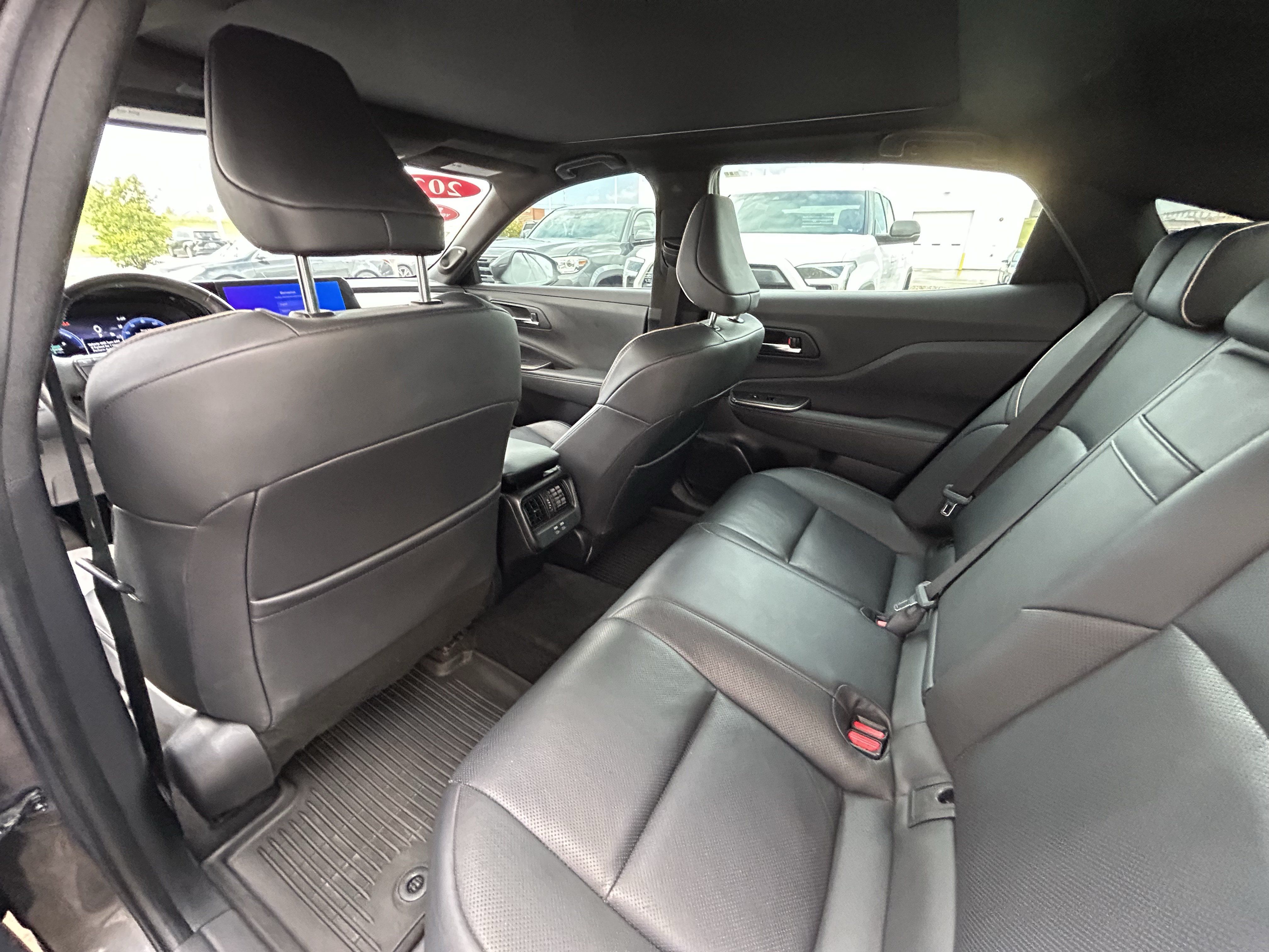 Certified 2023 Toyota Crown Platinum AWD/4WD image 27