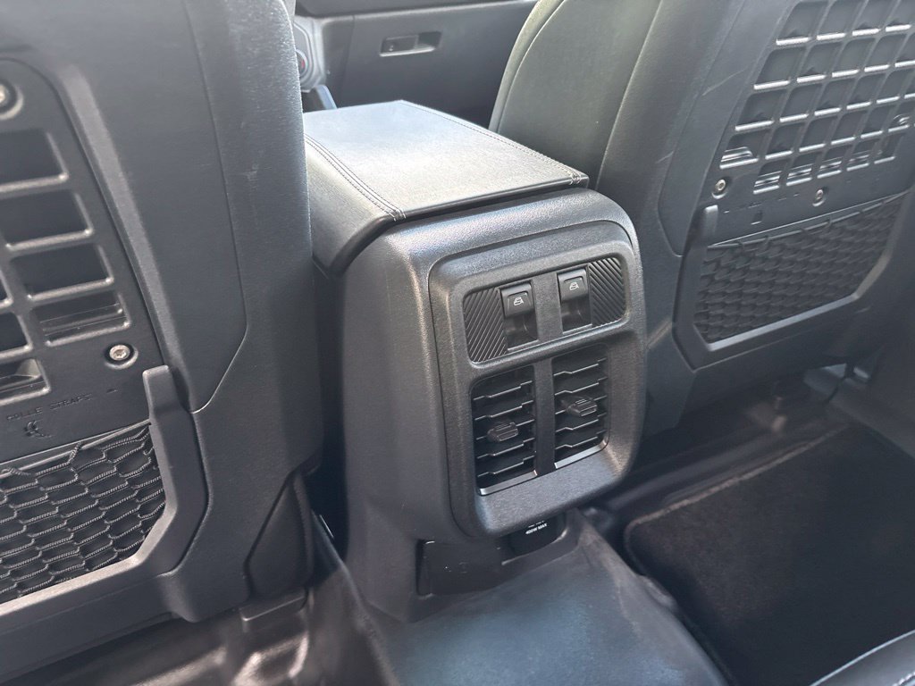 Used 2025 Ford Bronco Badlands AWD/4WD image 25