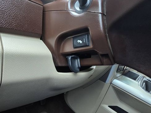 Used 2018 RAM 1500 Laramie w/ Convenience Group AWD/4WD image 21