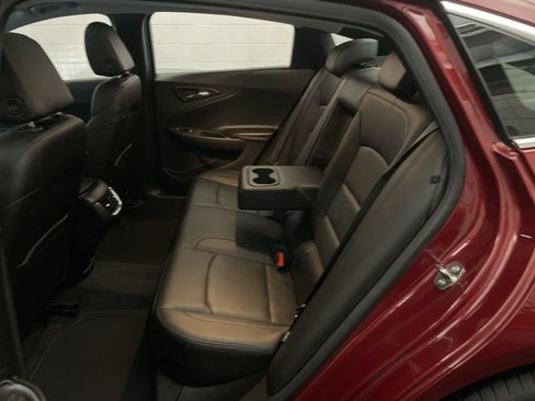 Used 2020 Chevrolet Malibu Premier FWD image 18