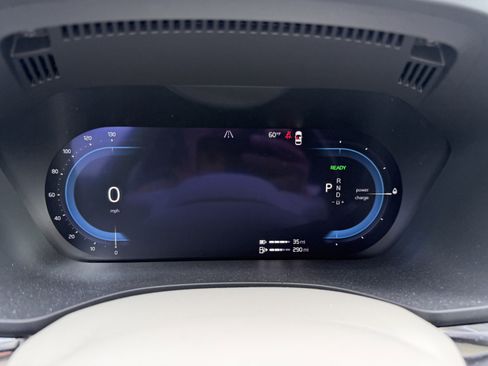 Certified 2025 Volvo XC60 T8 Ultra w/ Protection Package image 33