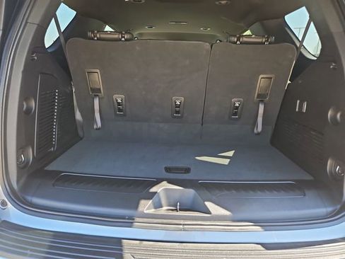 Used 2025 Chevrolet Tahoe LT image 25