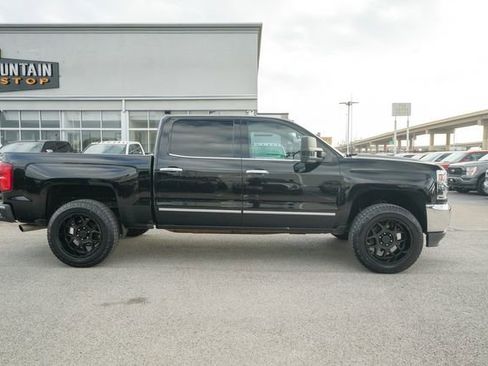 Used 2018 Chevrolet Silverado 1500 LTZ w/ Texas Edition image 4