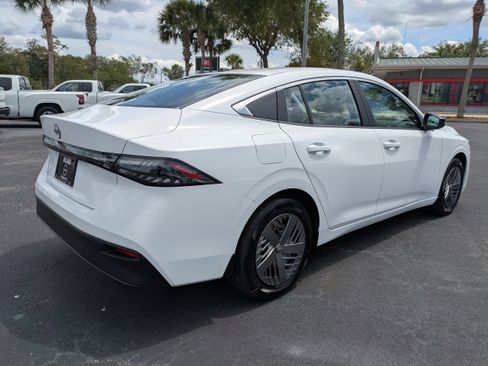 New 2026 Nissan Sentra SV FWD image 4