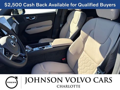 New 2026 Volvo XC60 B5 Plus w/ Protection Package Premier image 13