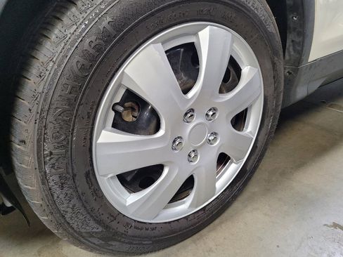 Used 2017 Ford Escape S FWD image 31